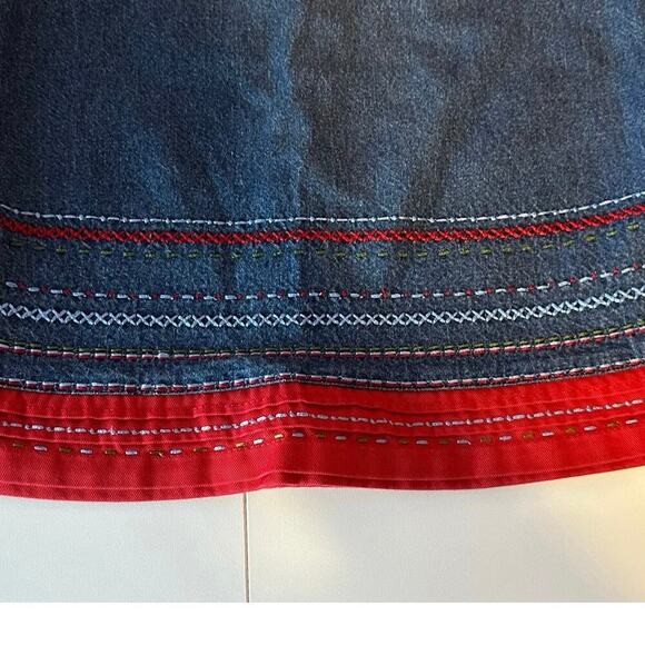 Miniwear Girl’s Denim Jumper Dress Size 24M Heart Logo Embroidered - Picture 4 of 7